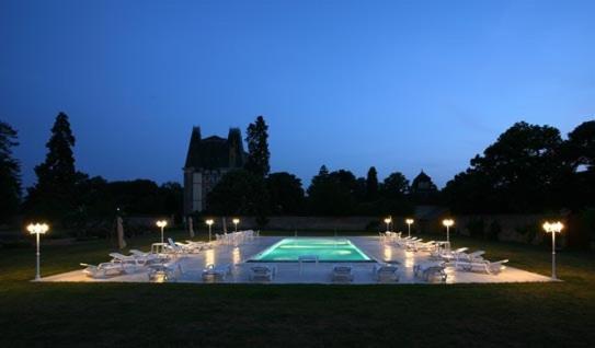 Au Chateau De Montbraye Parigné-lʼÉvêque Exterior foto