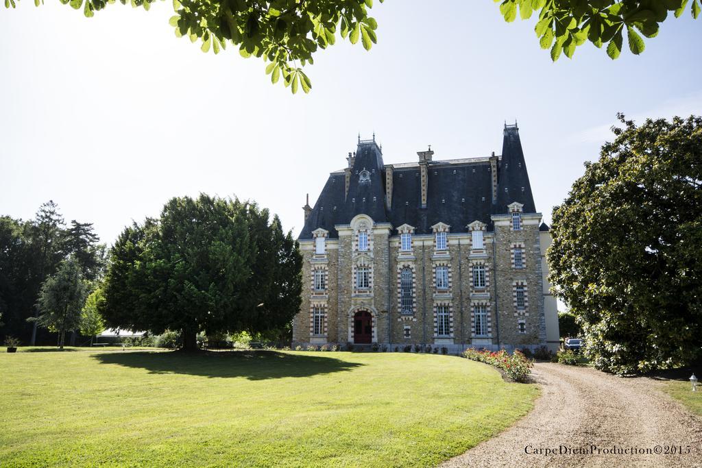 Chateau De Montbraye Parigné-lʼÉvêque Exterior foto